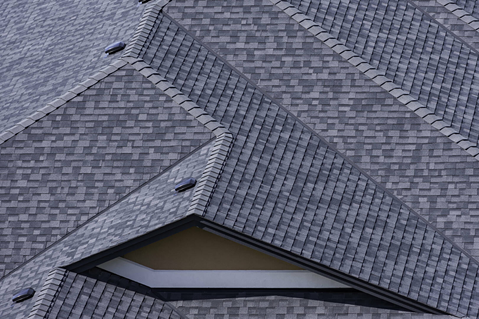 Alan Taylor Roofing LLC
