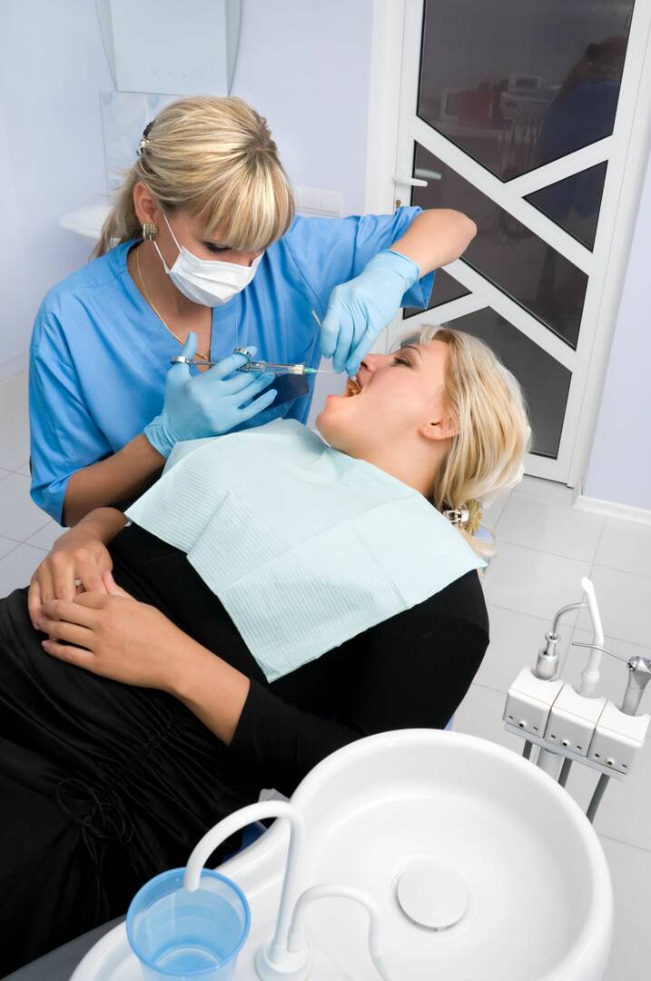 Cruz Davis Family and Cosmetic Dentistry