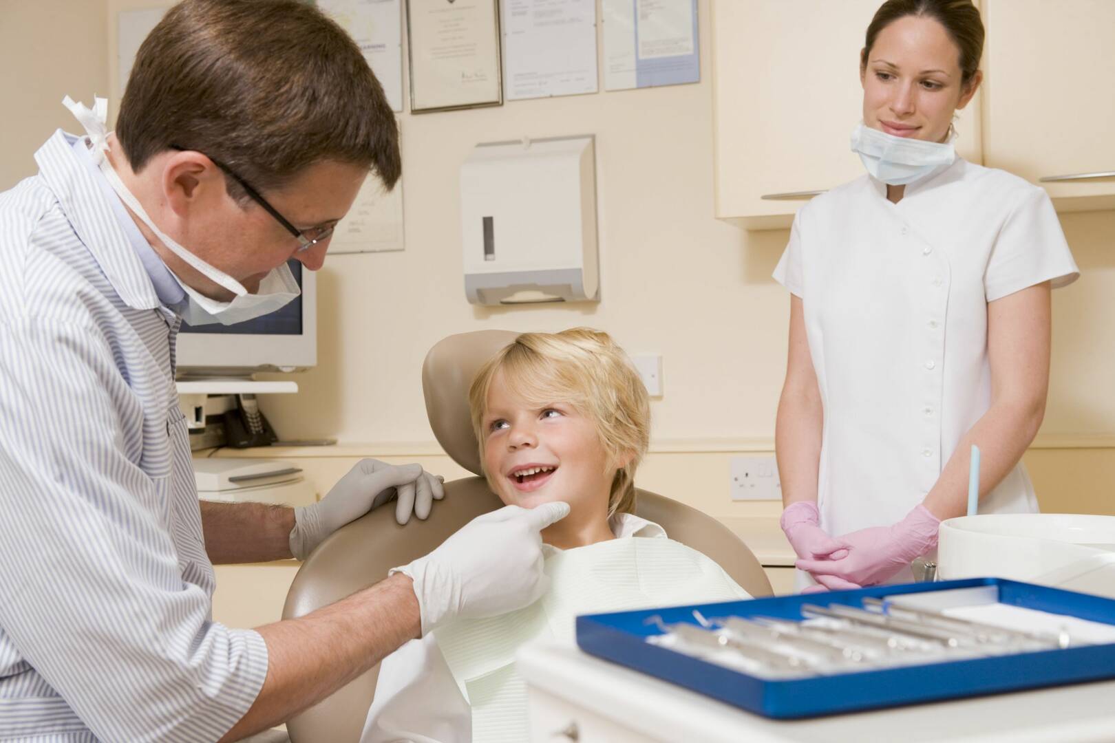 AQ Denture and Dental Implant Center